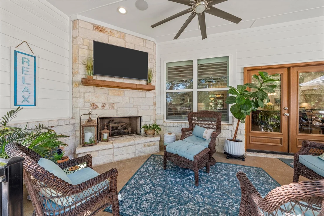 Photo of 320 Kandus Cove