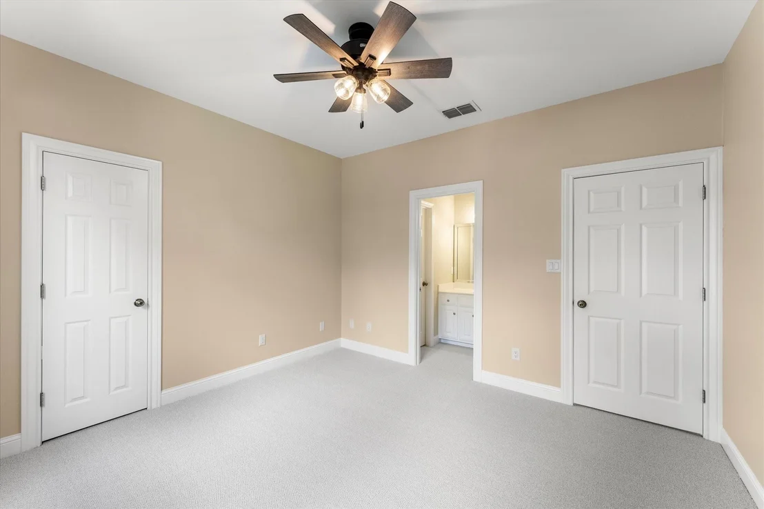 Photo of 1222 Private Road 5980