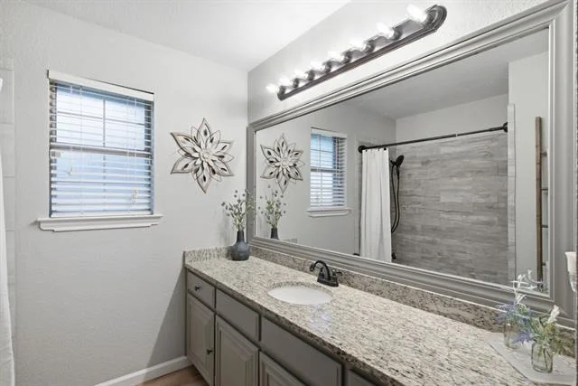 Photo of 1703 Oakmeadow Drive