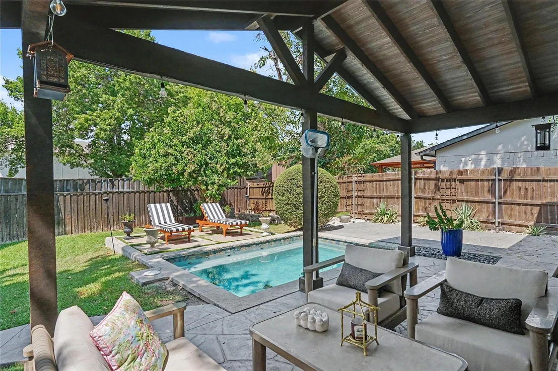 Photo of 1605 Blake Drive