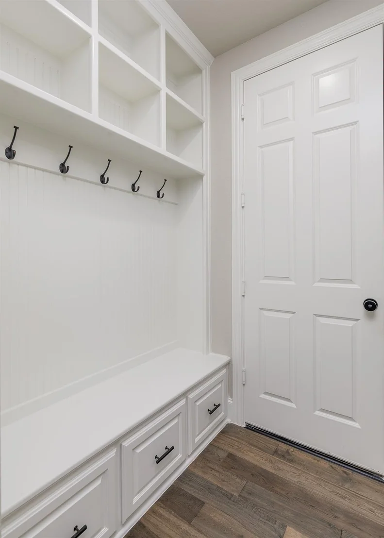 Photo of 3420 Redpine Drive