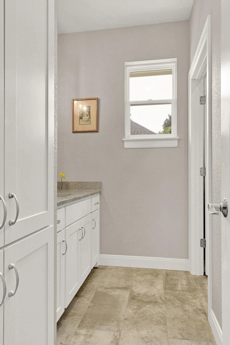 Photo of 24058 Sun Ridge Road