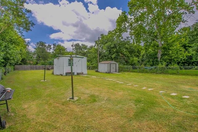 Photo of 4816 Inwood Drive