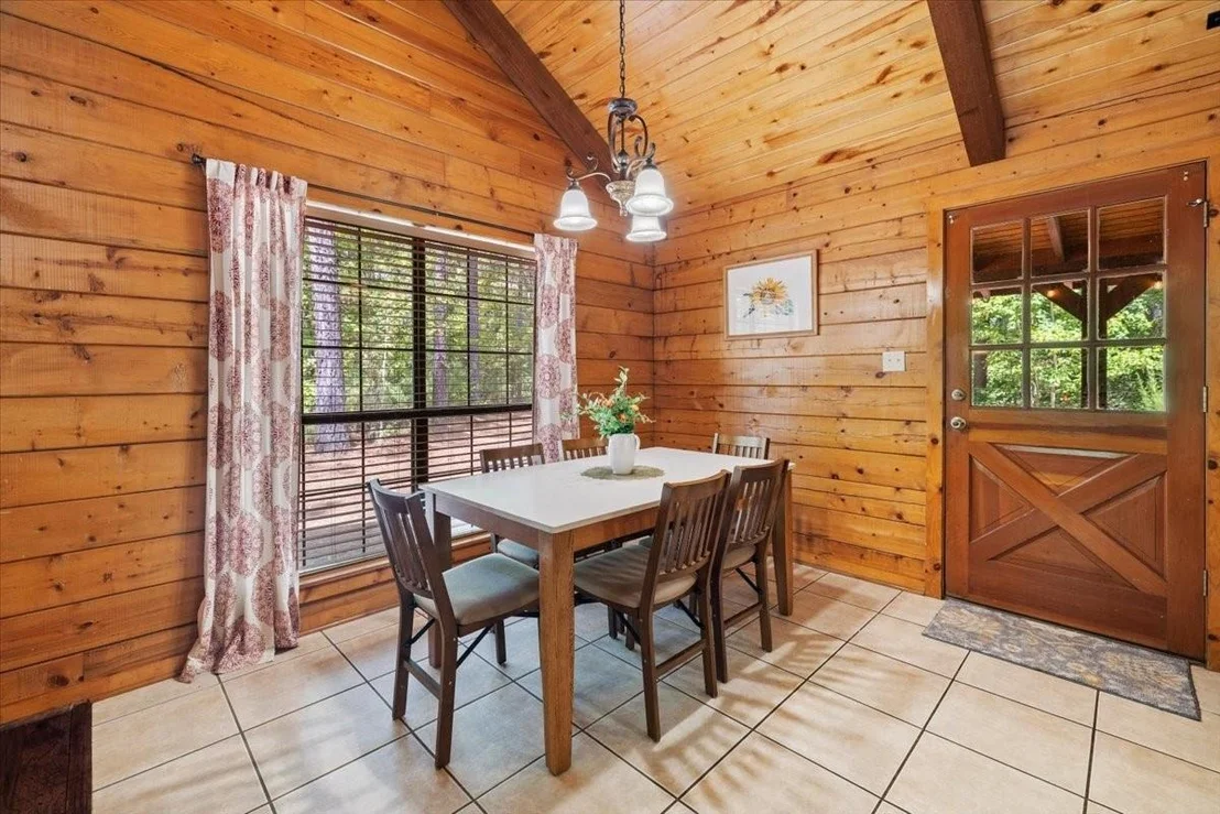 Photo of 431 County Road 2487