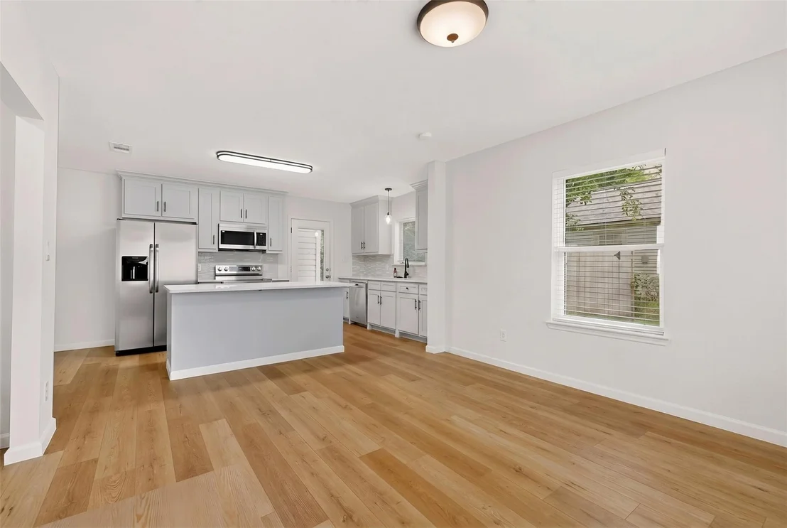 Photo of 405 Elm Drive