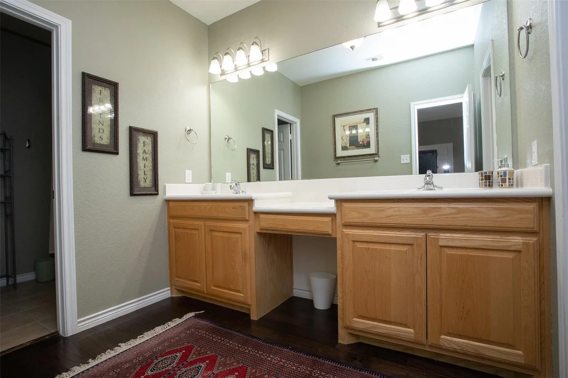 Photo of 1204 Eagle Point