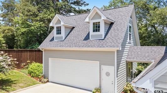 Photo of 3966 Charleston Park