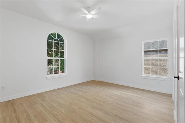 Photo of 8125 Sutherland Lane