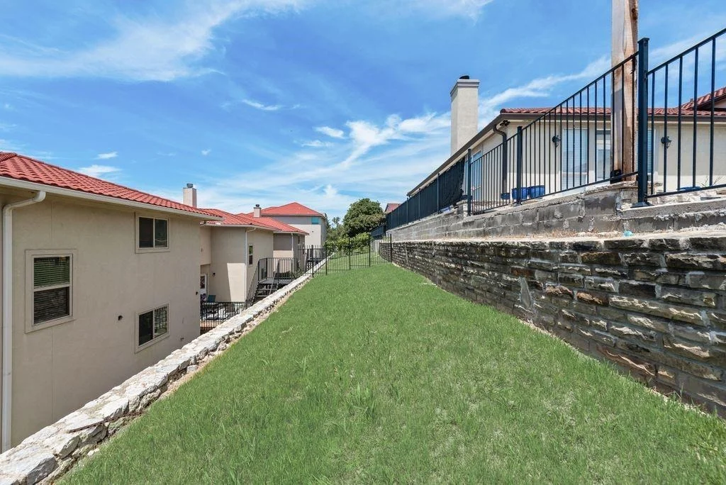 Photo of 1913 Huron Drive