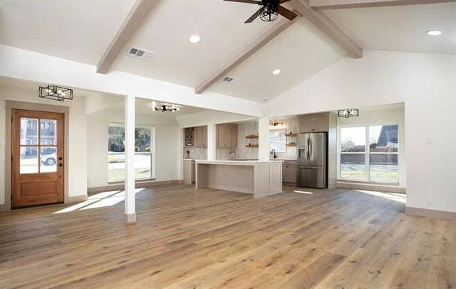 Photo of 411 W Heritage Drive