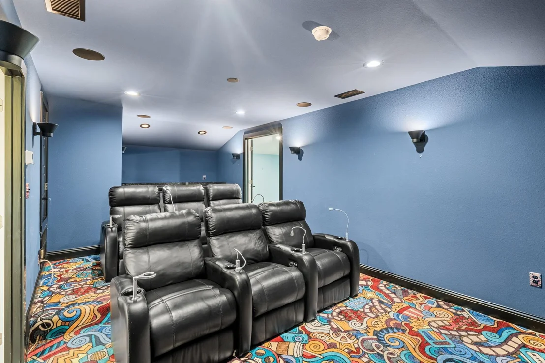 Photo of 4432 Willow Lane