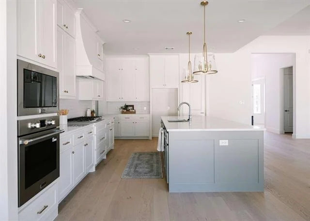 Photo of 1027 Twin Creeks Drive