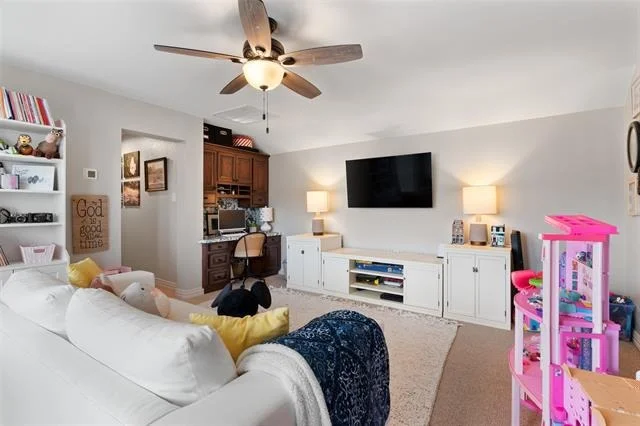 Photo of 2305 Silver Maple Drive