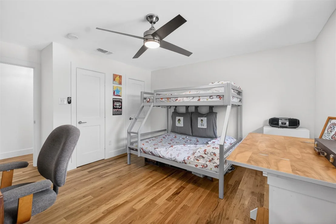Photo of 6233 Crestmont Drive
