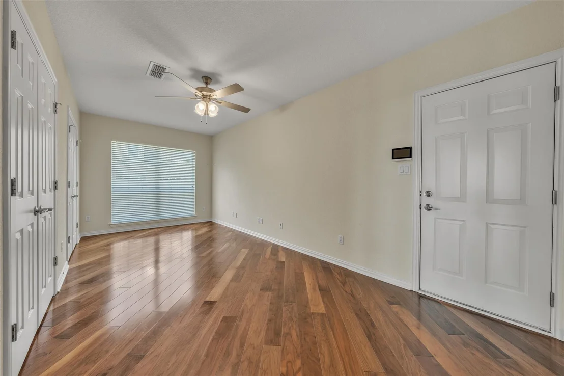 Photo of 130 Bluff View