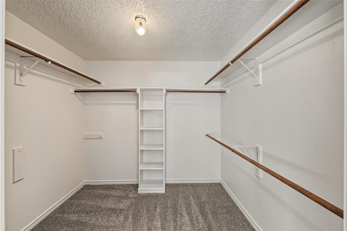 Photo of 1500 Arrowhead Drive