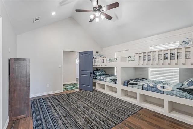 Photo of 2615 Harborside Drive