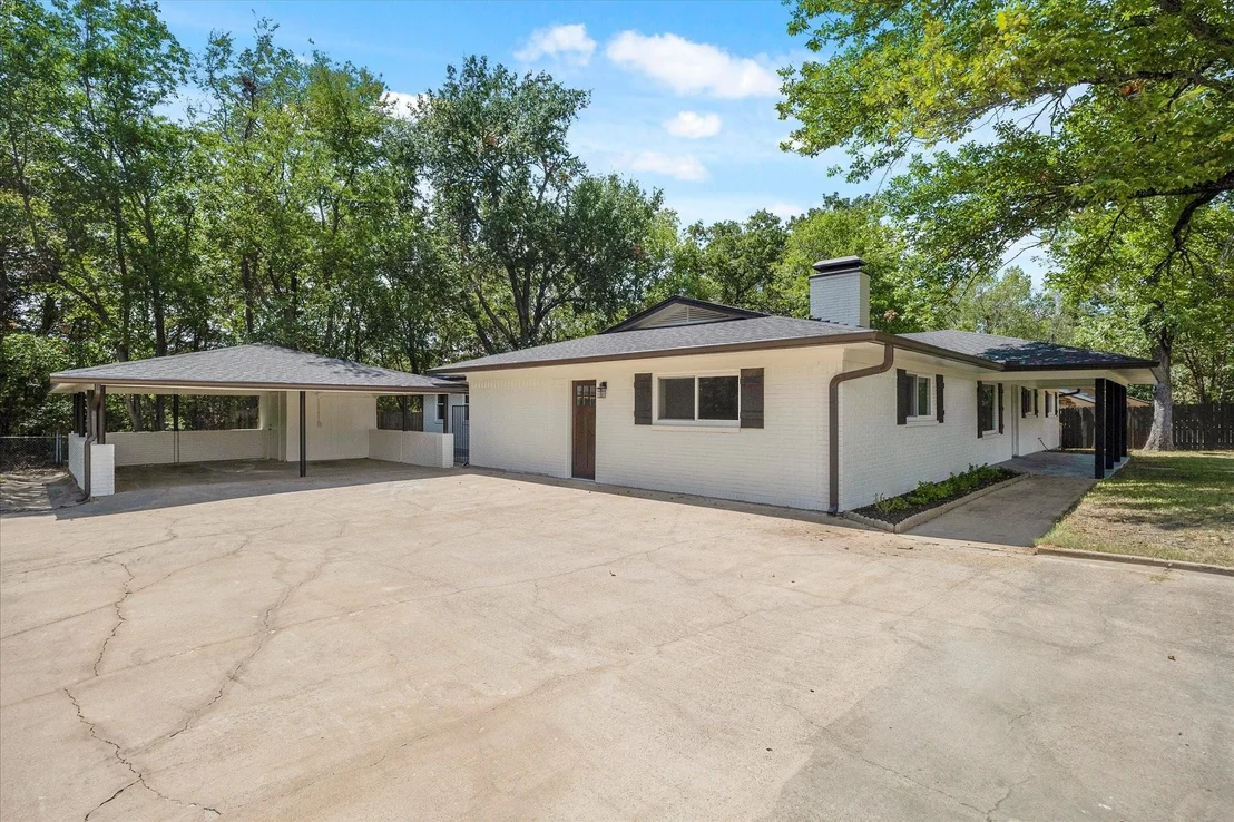 Photo of 205 Short Street