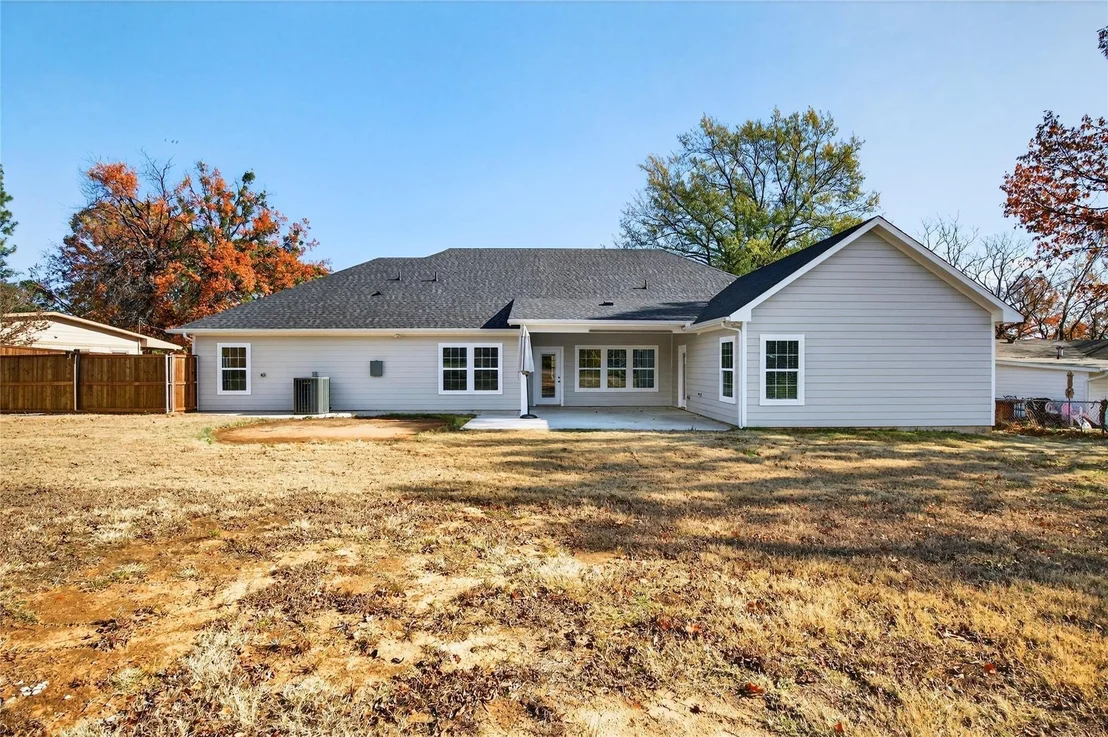 Photo of 1809 Bluebonnet Avenue