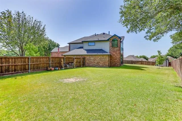 Photo of 18 Hideaway Court