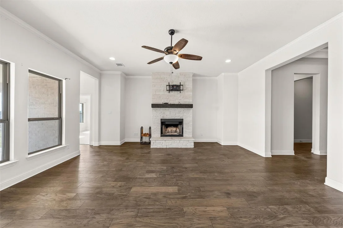 Photo of 336 Oak Meadow Trail
