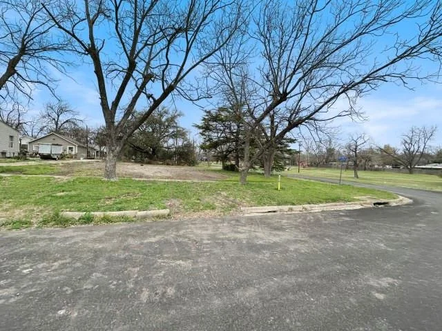 Photo of 920 N 4th Street
