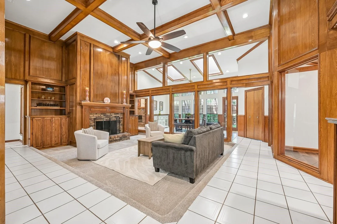 Photo of 925 Spring Brook Drive