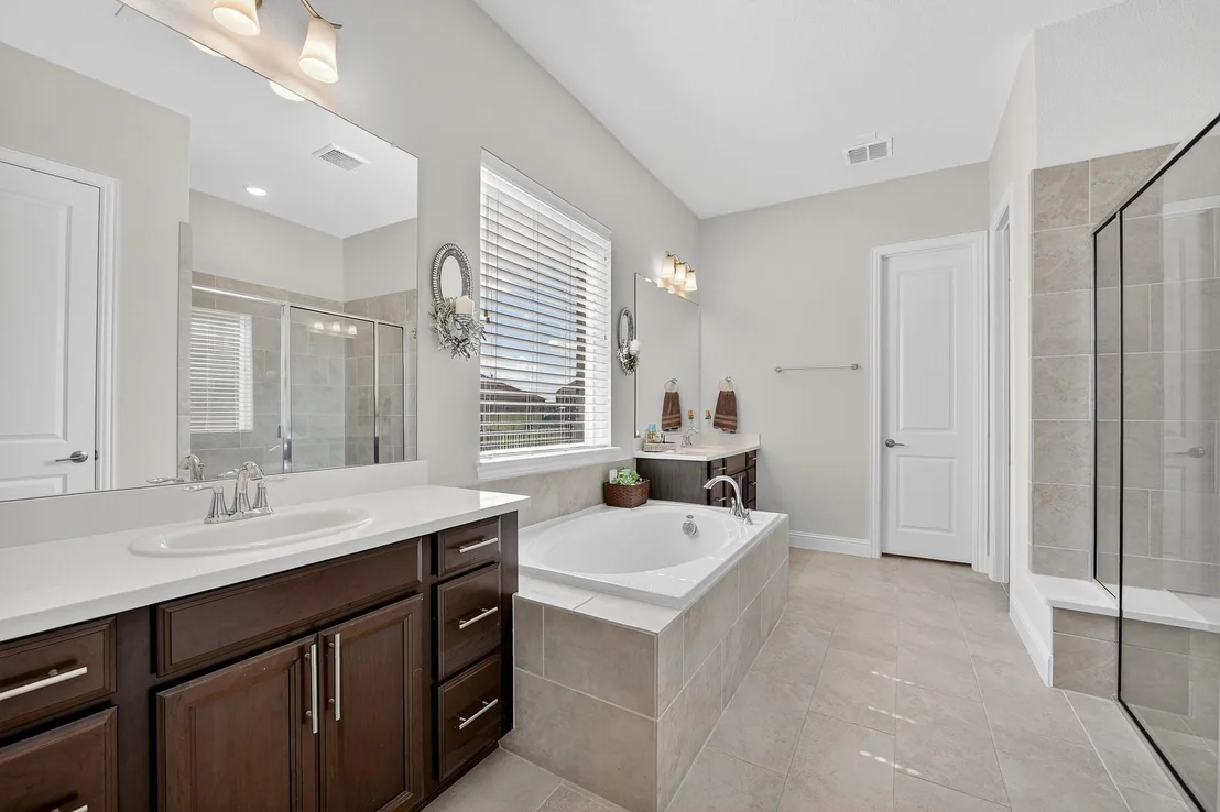 Photo of 1420 Wolf Ridge Run