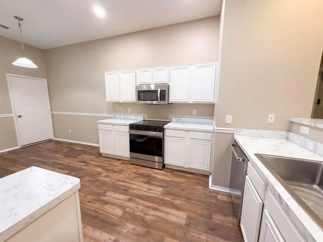 Photo of 809 Canyon Cove Drive