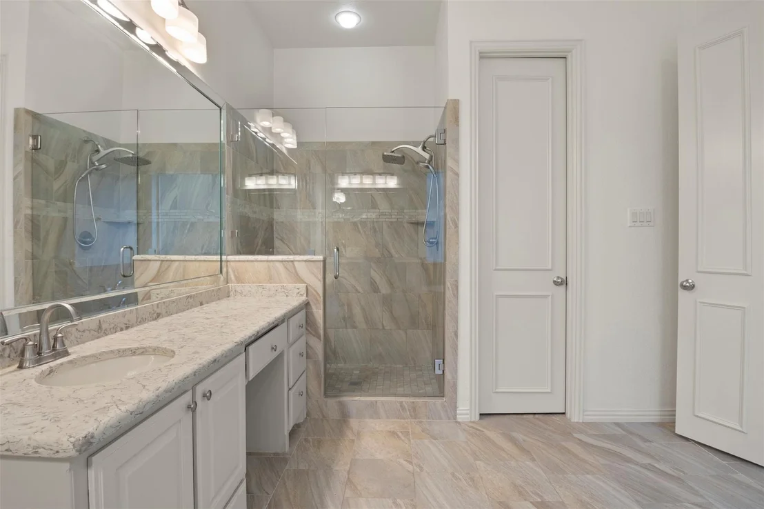 Photo of 1207 Conroe Drive