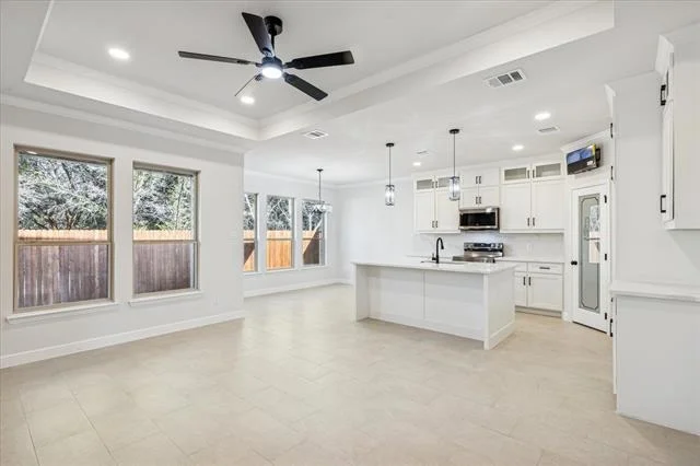 Photo of 5627 Barkridge Drive