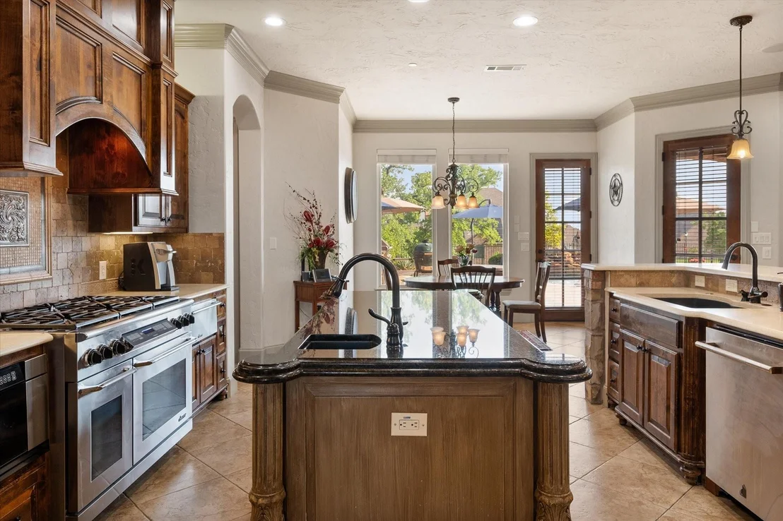 Photo of 103 Oak Grove Lane