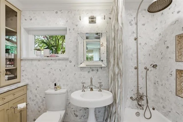 Photo of 6475 Fortune Road