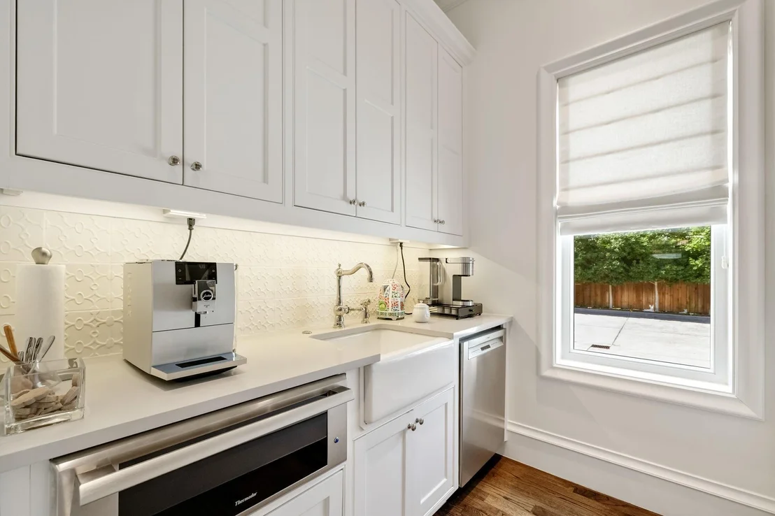 Photo of 4719 Forest Lane
