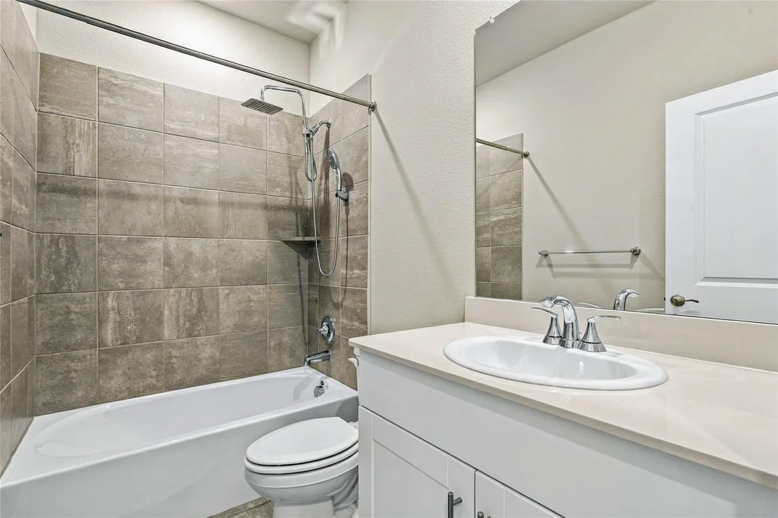 Photo of 113 Greenbriar Drive