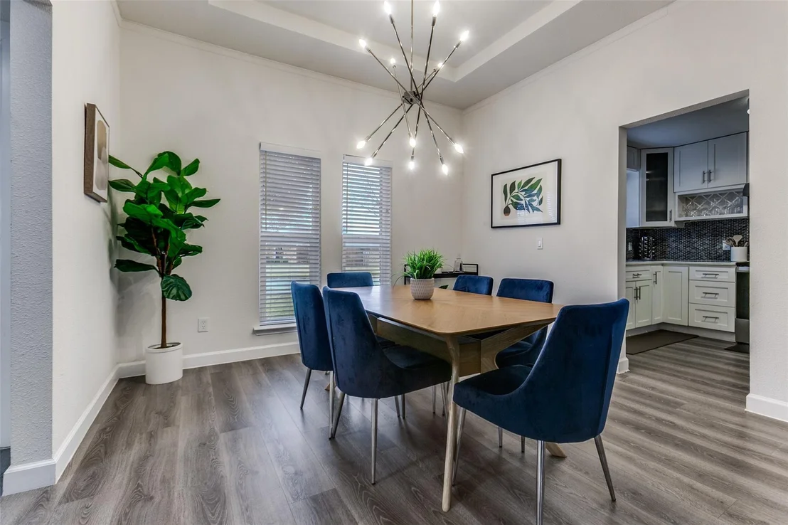 Photo of 2901 Regal Road
