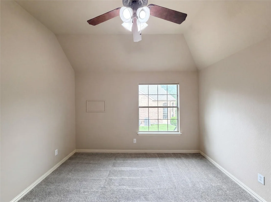 Photo of 928 Homestead Drive