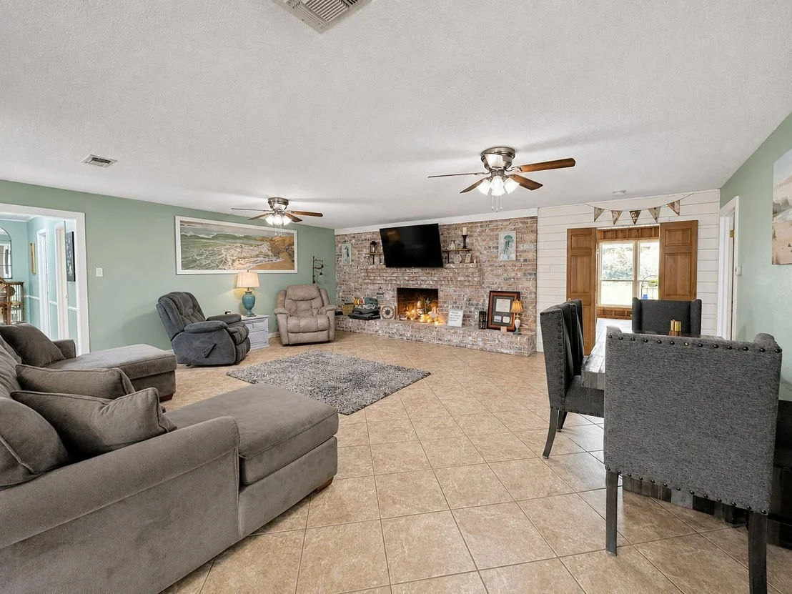 Photo of 321 Merrell Drive