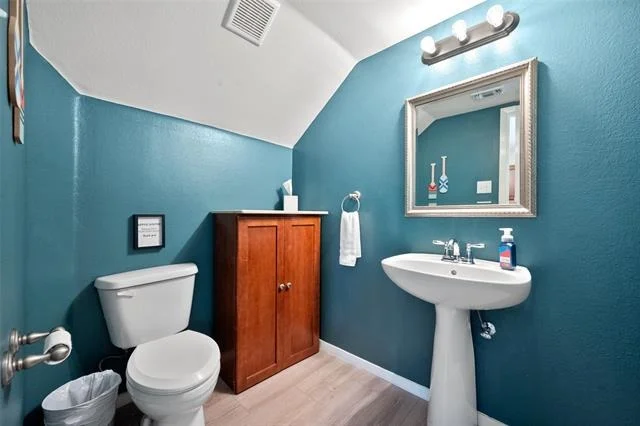 Photo of 222 Knights Circle