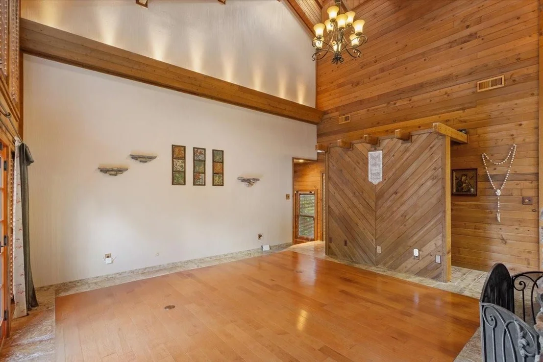 Photo of 3724 Greenleaf Drive
