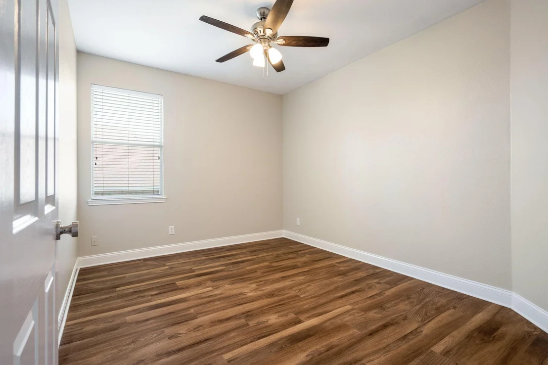 Photo of 1045 Woodhaven Circle