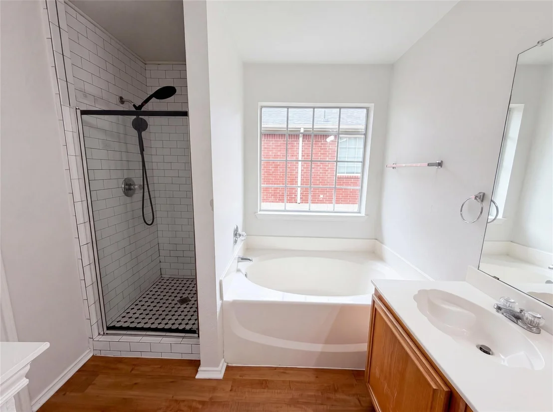 Photo of 5432 Nuthatch Street