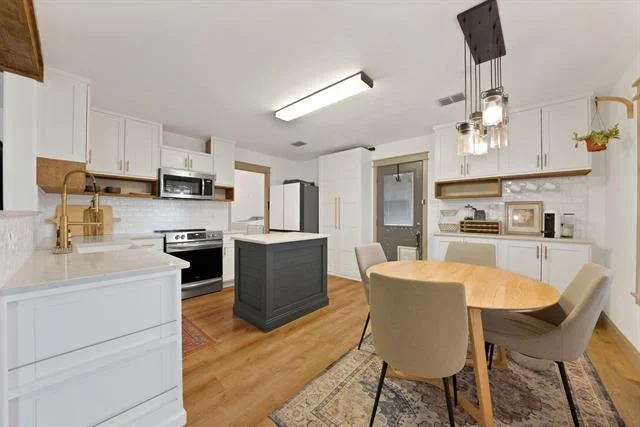 Photo of 7604 Scarlet View Trail