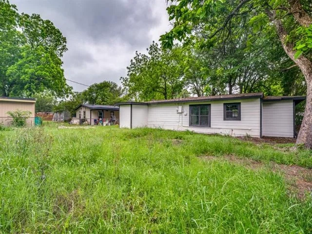 Photo of 616 Leyenda Drive