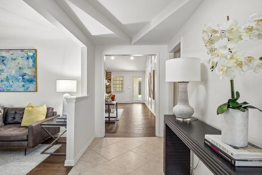 Photo of 8716 Echo Valley Drive