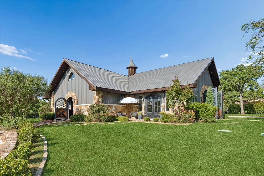 Photo of 12630 Merrill Road