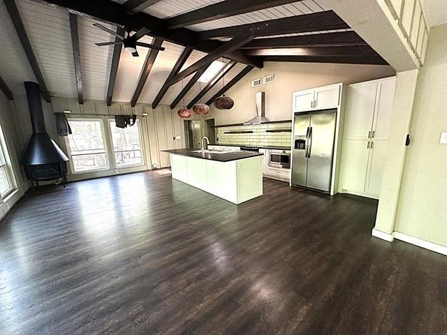 Photo of 274 Lakecrest Drive