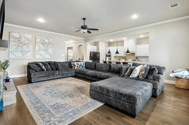 Photo of 1218 Woodside Drive