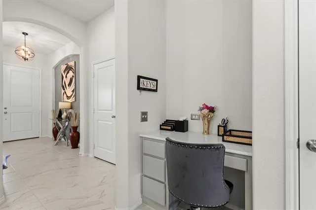 Photo of 908 Madeline Lane