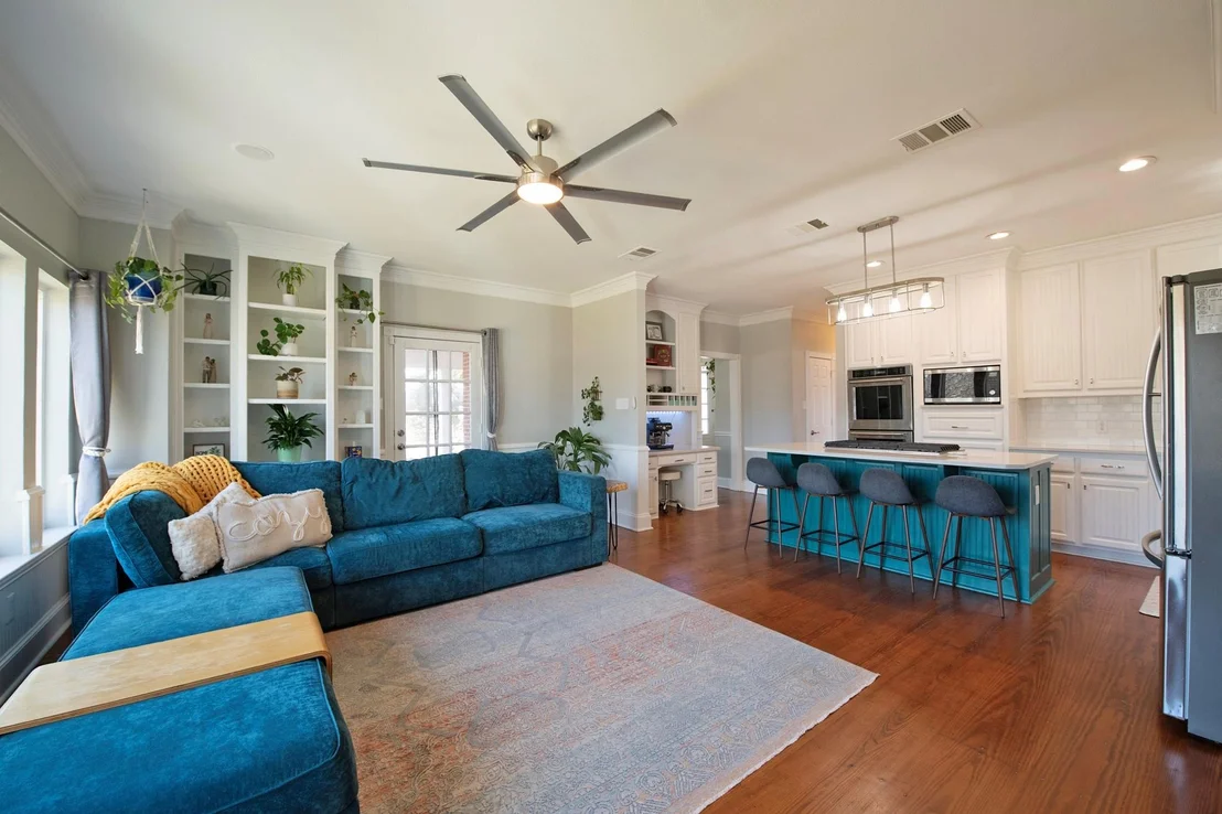 Photo of 405 Chippendale Drive